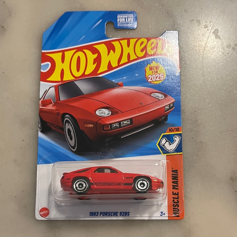 Hot Wheels Red Porsche 928S Toy Car